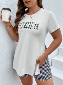 SHEIN LUNE Plus Letter Graphic Split Hem Tee & Houndstooth Print Shorts - White - View 5