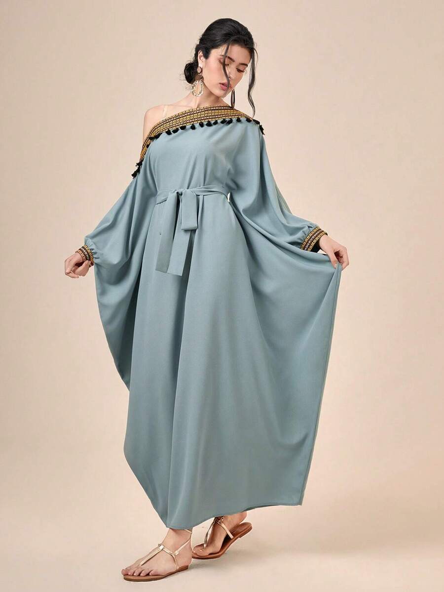 Modelyn 不對稱領蝙蝠袖繫腰帶連衣裙 - 薄荷綠 - 查看 1