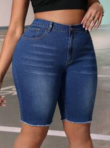 SHEIN SXY 大碼毛邊牛仔短褲 - 中等水洗藍 - 查看 4