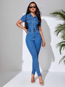 SHEIN Essnce 前紐扣翻蓋口袋牛仔連身褲 - 中等水洗藍 - 查看 3