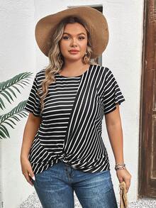 SHEIN LUNE 大碼條紋印花扭結下擺T恤 - 黑與白 - 查看 4