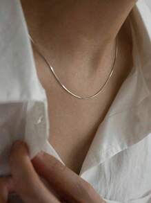 Minimalist Chain Necklace - Silver - View 5