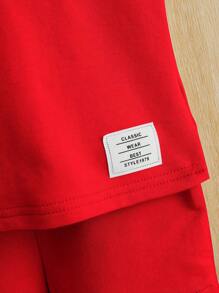 男嬰字母補丁細節連帽T恤和短褲