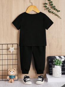 SHEIN Bebé niño Pantalones deportivos con camiseta con slogan con parche