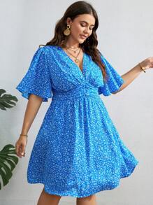 SHEIN VCAY Plus Ditsy Floral Print Butterfly Sleeve Dress