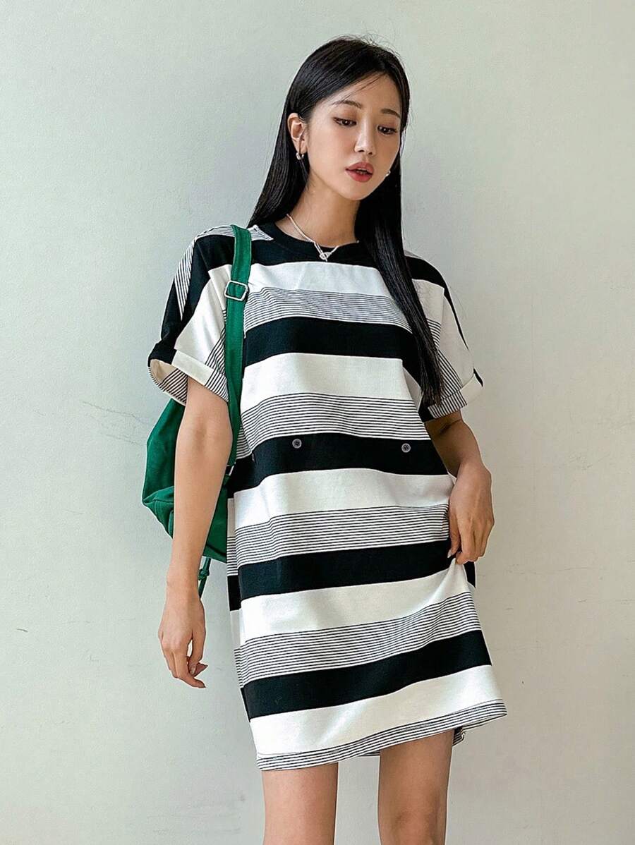 DAZY Đầm Sọc Giải trí - Đen và trắng - Xem 1