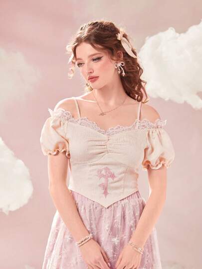 Kawaii Bluse mit Kreuz, Stickerei, Kontrast Spitzen, Rüschen, Rüschenbesatz,