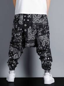 Manfinity Homme Men Paisley Print Drop Crotch Trousers - Black - View 5