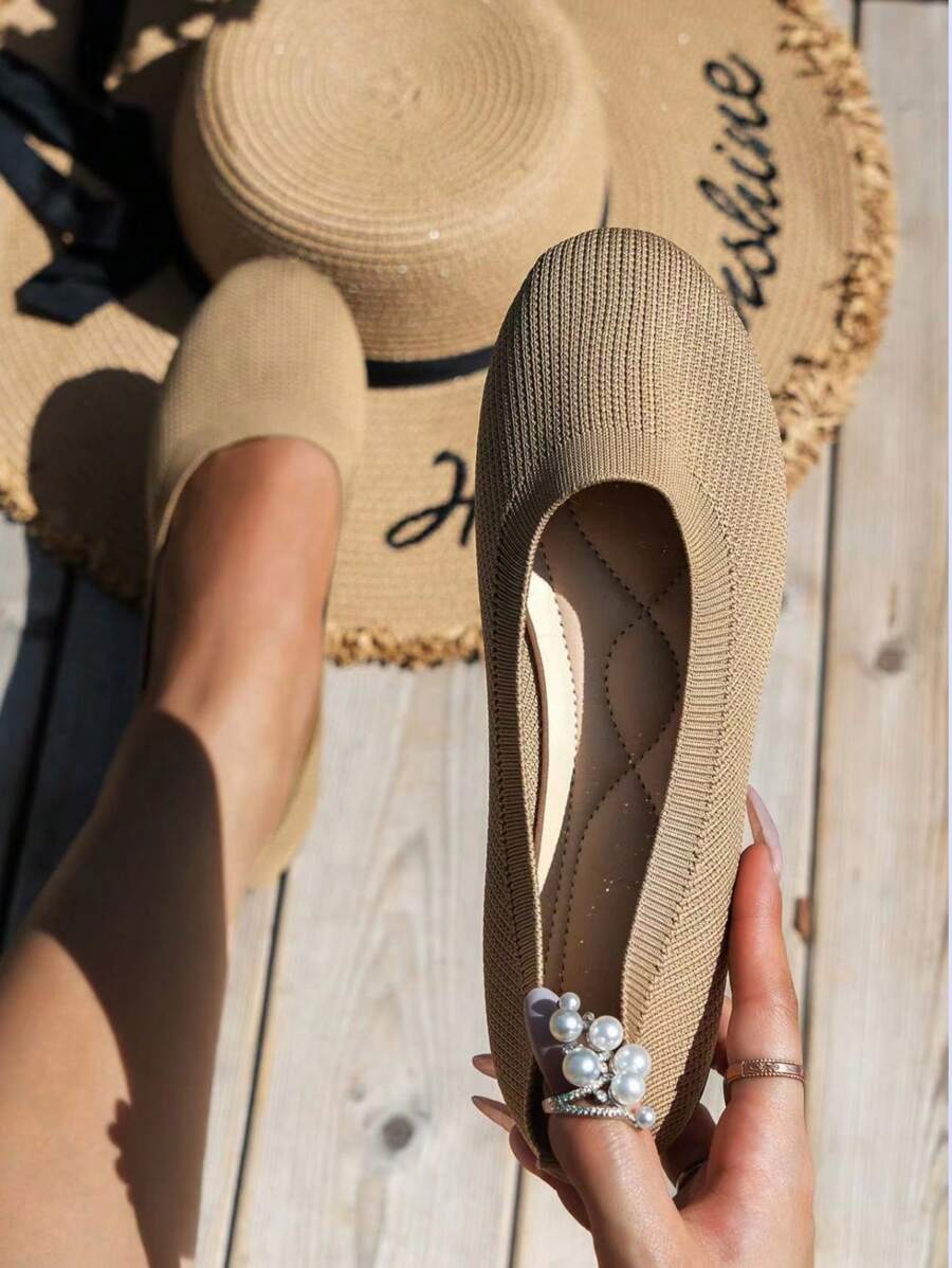 Women Minimalist Ballet Flats, Elegant Outdoor Flats - Khaki - View 1
