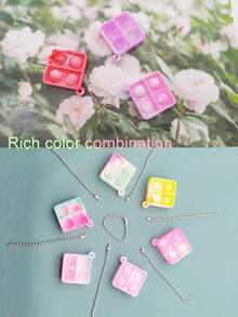 24入組隨機顏色小正方形矽膠創意鑰匙扣,青少年減壓玩具 - 彩色 - 查看 5