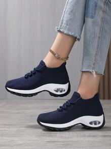 秋冬女式简约气垫低帮跑步鞋，运动户外运动鞋