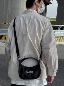 多功能小流浪漢包字母圖案帶頂部手柄單肩包斜挎包休閒包高中生大學生新生包 - 黑色 - 查看 1