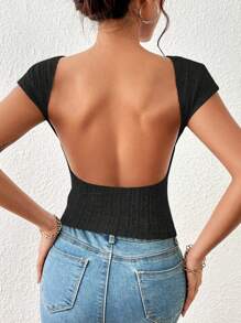 SHEIN Privé Solid Backless Crop Tee - Black - View 3