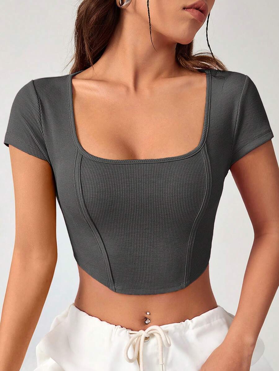 SHEIN EZwear 方領短款T恤