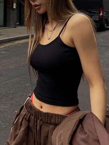 DAZY 實色短款背心上衣 - 黑色 - 查看 4