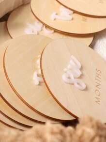 SHEIN Newborn Baby Boy Photography Letter Graphic Monthly Milestones Prop