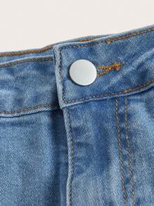 SHEIN EZwear Plus Ripped Raw Hem Denim Shorts - Blue - View 3