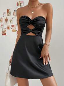 SHEIN Privé Đầm Lộ Lưng Cắt ra Xù xoắn lại màu trơn Thanh lịch - màu đen - Xem 3