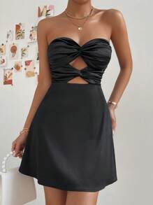 SHEIN Privé Đầm Lộ Lưng Cắt ra Xù xoắn lại màu trơn Thanh lịch - màu đen - Xem 4