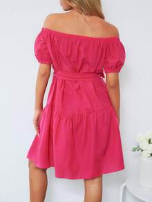 EURMUSE Off Shoulder Ruffle Hem Belted Dress - Màu Hồng Tươi - Xem 2