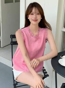 DAZY Solid Fringe Trim Slit Hem Sleeveless Blouse - Pink - View 3