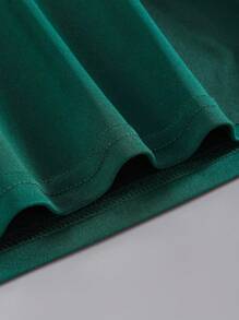 SHEIN LUNE Plus Heart Print Tee - Dark Green - View 3
