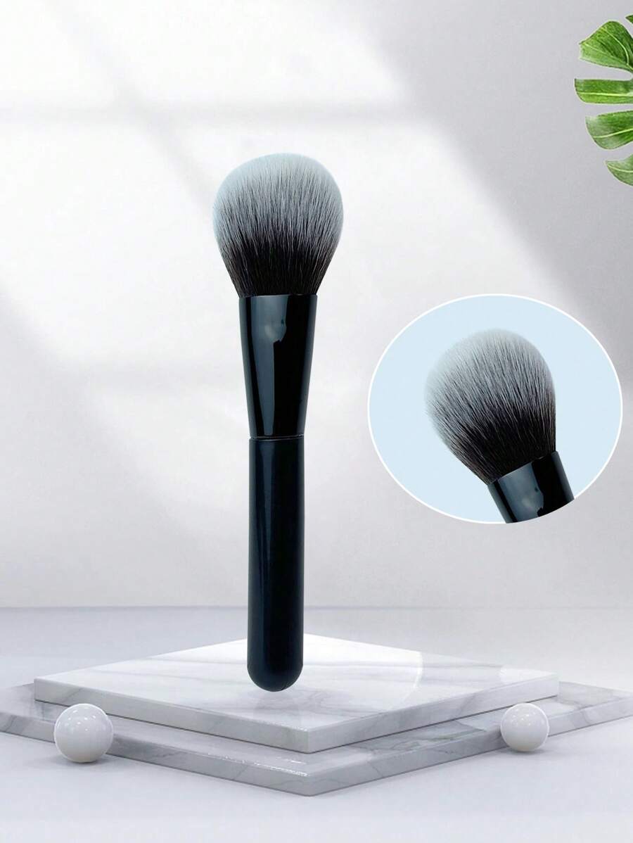 Fluffy Goose Egg Makeup Blush Brush, Suitable For Daily Use - Black - View 1