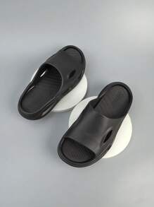 Men Minimalist Cut Out Slides, EVA Fashion Slides - Black - View 3