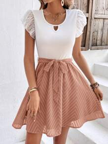 SHEIN Frenchy Colourblock Keyhole Neckline Contrast Mesh Ruffle Trim Belted Dress - Dusty Pink - View 3