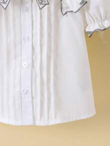 SHEIN Toddler Girls Ruffle Trim Puff Sleeve Pleated Detail Blouse - White - View 3