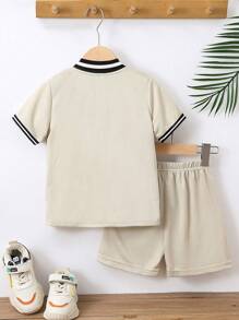 SHEIN 男童字母圖形條紋飾邊棒球領襯衫和短褲,不包括t恤 - 杏色 - 查看 2
