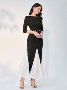 Modelyn Colourblock Boat Neck Dress Without Belt - Black - View 3