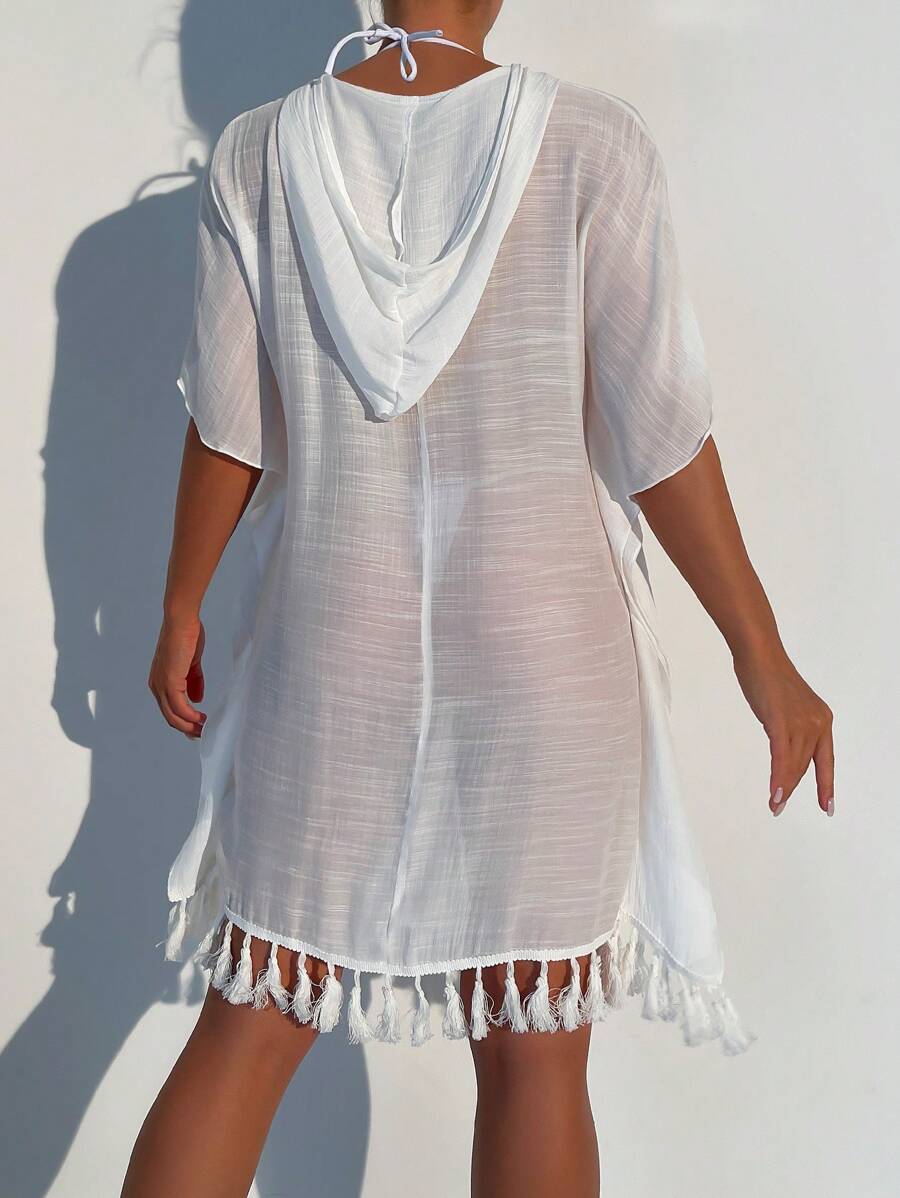 Vestido cover up ribete con fleco de manga murciélago con capucha sin bikini - Blanco - Ver 1