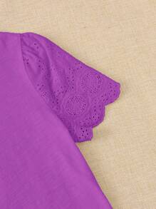 SHEIN LUNE Hơn Chất rắn Lỗ gắn thêu Cắt vỏ sò Áo thun - Màu tím - Xem 4