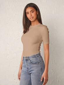 SHEIN BASICS 素色合身T恤