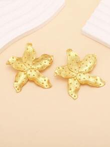 1對復古金屬質感大花耳釘適用於女士日常穿著或者度假風格 - 金黃色 - 查看 1