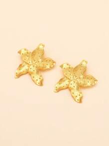 1對復古金屬質感大花耳釘適用於女士日常穿著或者度假風格 - 金黃色 - 查看 2