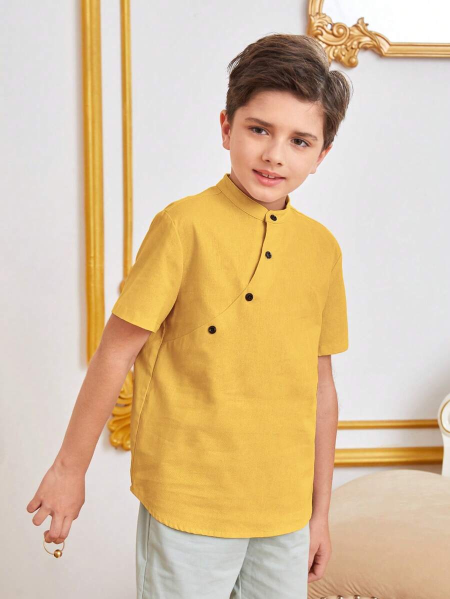 SHEIN Leap Crew Cậu bé Tween Ngắn tay Cá nhân hóa Áo sơ mi Với giá đỡ Vòng cổ Và Nghiêng Không nút - Màu vàng - Xem 1