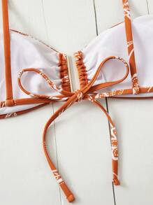 SHEIN Swim 夏季海灘植物印花剪裁比基尼套裝，泳裝