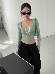 DAZY Áo thun crop top buộc dây phía trước, quần áo mùa thu tay dài cho nữ - Màu xanh Bạc hà - Xem 5