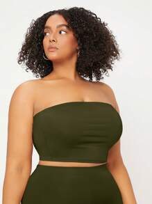 SHEIN BASICS 大碼素色抹胸上衣 - 軍綠色 - 查看 1