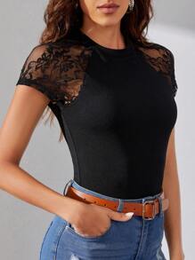 SHEIN Tall Camiseta con encaje en contraste de manga raglán