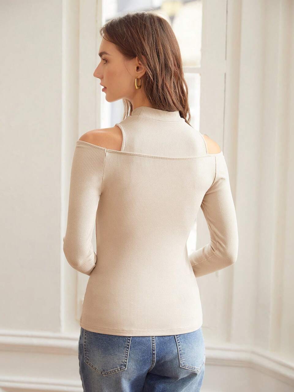 MOTF VISCOSE CUT OUT T-SHIRT