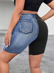 SHEIN EZwear Plus Two Tone Ripped Raw Cut Denim Shorts Without Belt - Multicolor - View 3