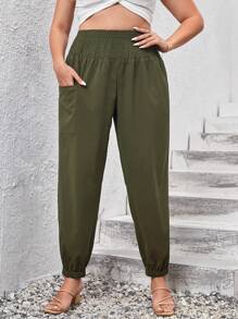 SHEIN LUNE 大碼素色口袋貼布長褲 - 軍綠色 - 查看 3