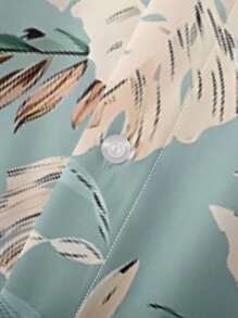 Manfinity RSRT Men Plus Size Loose Fit Tropical Printed Shirt, Short Sleeve Button Up Collar Graphic Shirt, Vacation Beach - Mint Blue - View 4