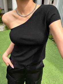 DAZY One Shoulder Crop Knit Top - Black - View 3