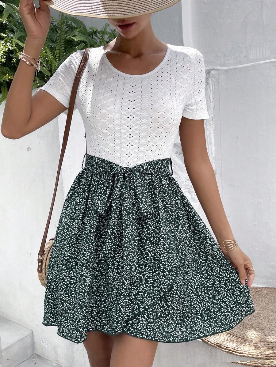 SHEIN Frenchy Ditsy Floral Print Belted Dress - Green - View 1