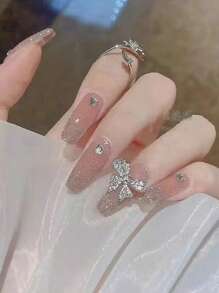 用24入組長棺材3D閃光萊茵石蝴蝶結裝飾假指甲和1入組指甲銼和1張膠帶升級您造型 - 銀色 - 查看 1