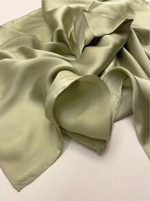 件女式純色方形圍巾，時尚絲巾，多種功能（如髮帶、腰帶、包包裝飾） - 橄欖綠 - 查看 3